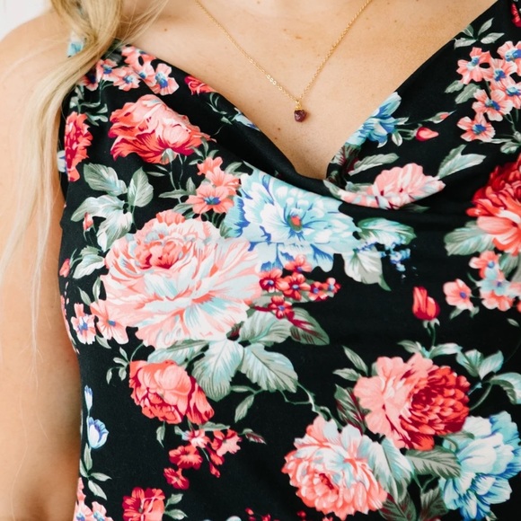 Dizzy For Florals - Picture 3 of 4